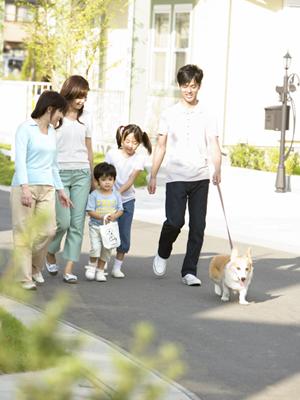 サムシングブルーのお洒落な指輪を贈ろう